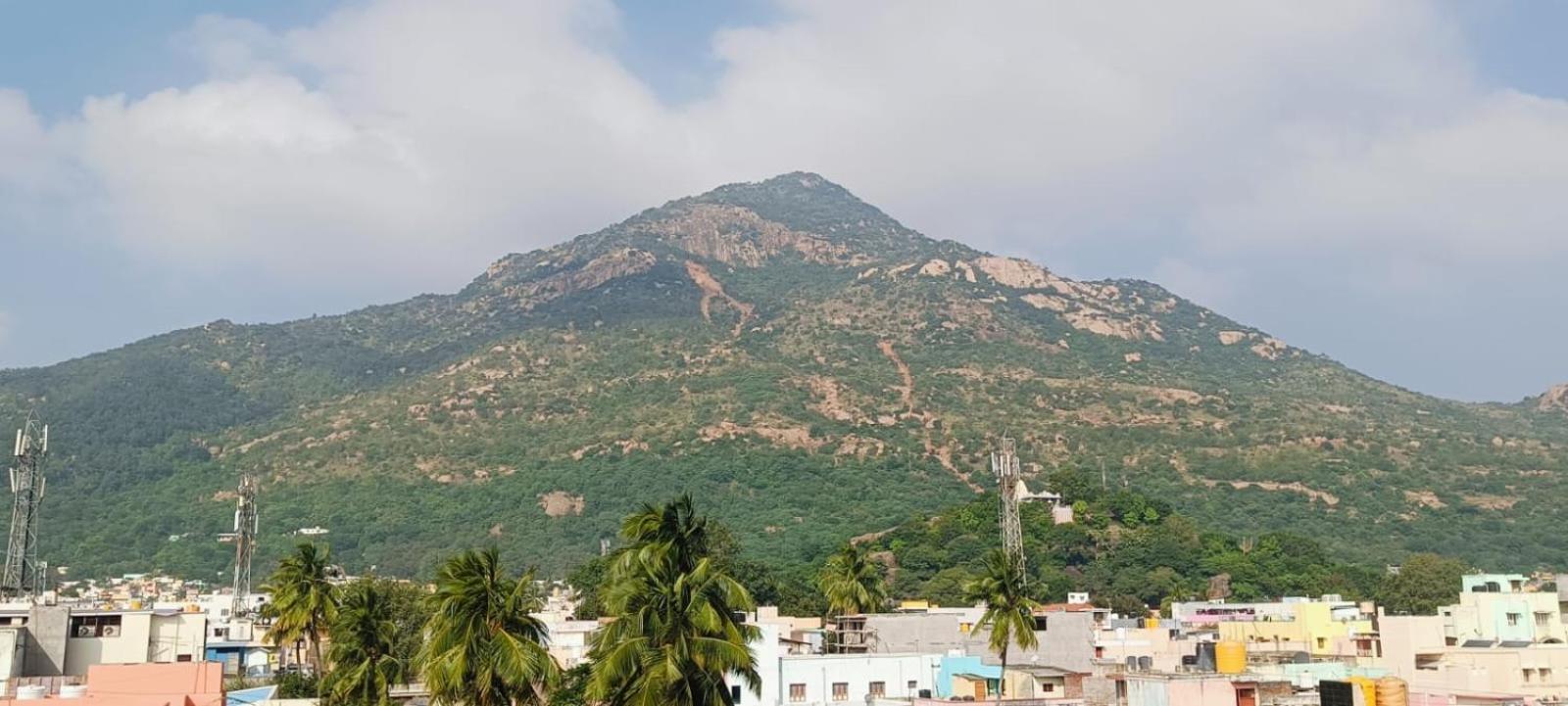 Sa Residency Hotell Tiruvannāmalai Exteriör bild